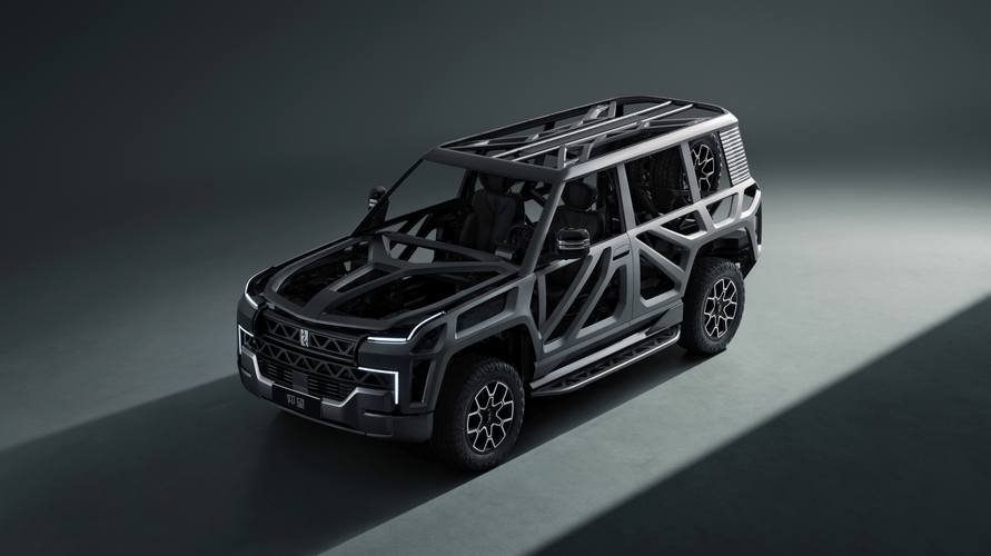 深圳盐田区天耀福企业管理咨询仰望U8硬派越野的科技魅力，国能汽车对传统燃油车市场的冲击